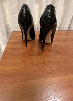 Туфлі лакові giuseppe zanotti (made in italy)5 фото