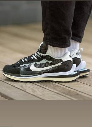 Кроссовки nike Gris vaporwaffle sacai black\white