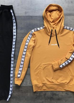 Мужской весенний спортивный костюм с лампасами adidas худи + штаны
