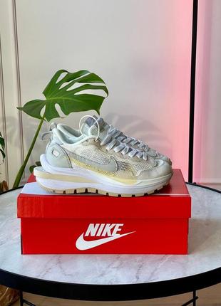 Женские кроссовки nike