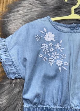 Стильный летний джинсовый комбинезон ромпер с вышивками для девочки 3/4р george2 фото