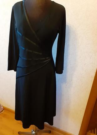 Чорне плаття з тонкого трикотажу, приталене 44-48, з сша
