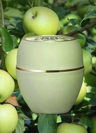 Пом'якшувальний засіб з олією насіння яблука