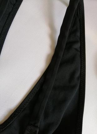 Купальник чёрный с открытой спиной и грудью8 фото
