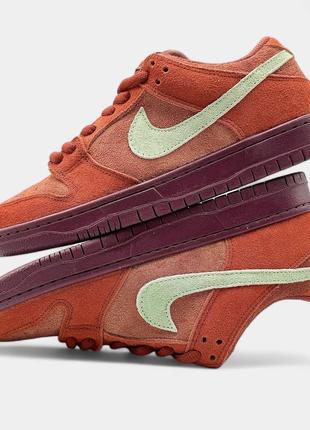 Nike sb dunk mystic red4 фото