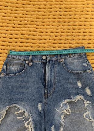 Джинсовые шорты