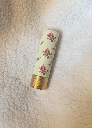 Gucci помада