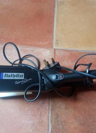 Плойка утюжок от известного бренда baby liss