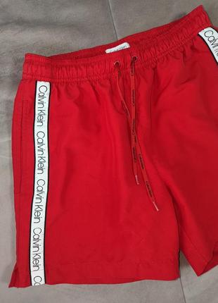 Шорти з лампасами calvin klein
оригінал