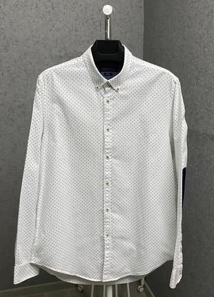 Белая рубашка от бренда zara man