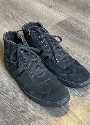 Замшеві черевики calvin klein