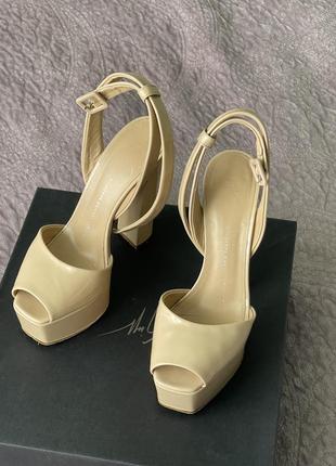 Туфли босоножки giuseppe  zanotti