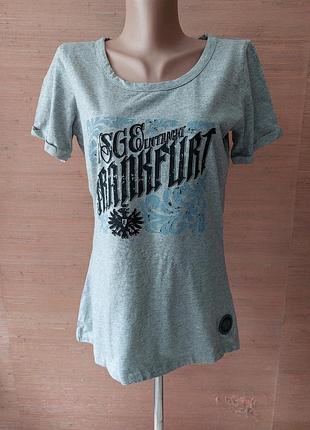💚🌸🩵 чудова сіра футболка німецький бренд