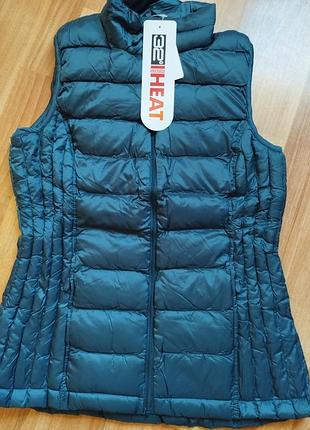 Безрукавка жіноча на струнку фігуру