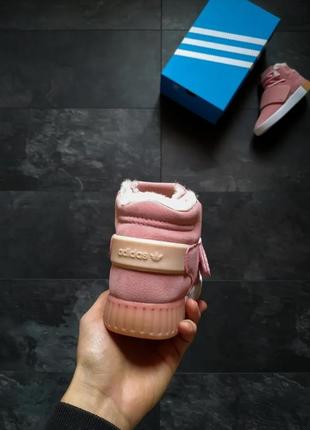 Зимние женские кроссовки на меху adidas tubular розовые (адидас табулар, кросівки)4 фото