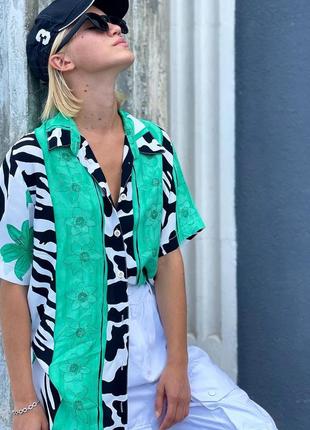 Винтажная стильная бирюзовая рубашка из нежной вискозы с красивым цветочным принтом2 фото