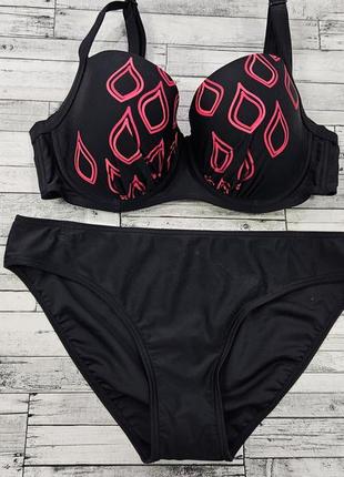 Гарний купальник nickey nobel beachwear