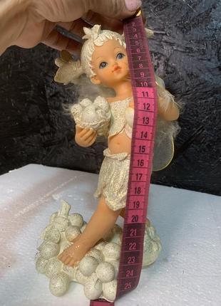 Ангел статуетка