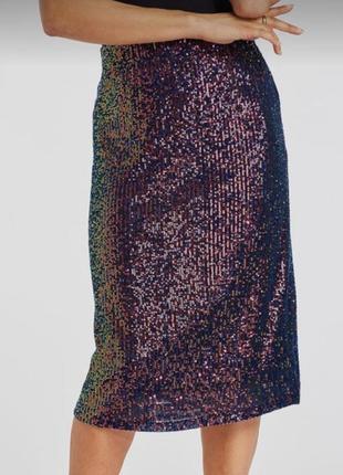 Стильная батальная юбка миди в пайетки, коктейльная1 фото