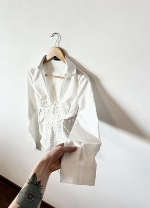 Красива блуза з корсетом від prettylittlething🌿