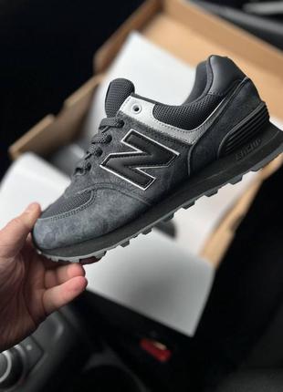 Кроссовки женские new balance 574 dark gray &amp; black2 фото