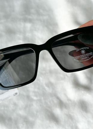 Сонцезахисні окуляри у пластиковій оправі mango фірмові трендові жіночі окуляри