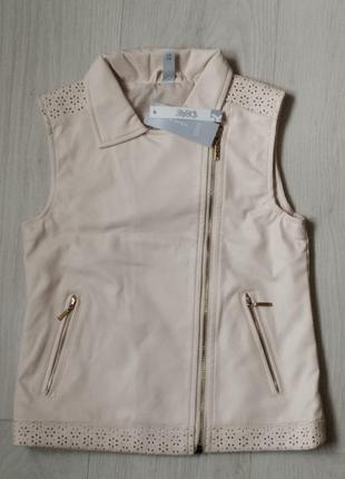 Безрукавка (жилетка), эко-кожа