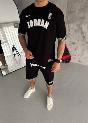 Спортивний костюм в стилі nike jordan