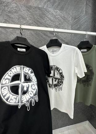 Футболка в стиле stone island