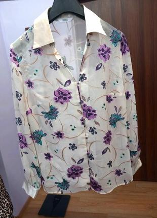 Красивая блуза блузка айвори