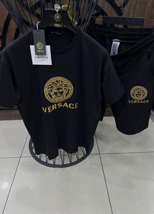 Костюм шорти + футболка versace