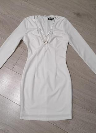 Нарядное белое платье missguided, портупея, глубокое декольте, нарядное белое платье zara2 фото