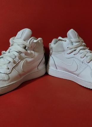 Кроссовки nike batai court borough mid по факту 38.5р. 24.5 см