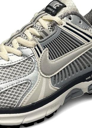 Женские кроссовки nike vomero 5 wmns gray silver2 фото