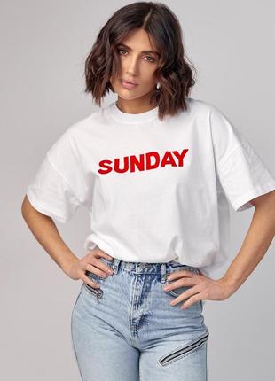 Жіноча футболка oversize з написом sunday