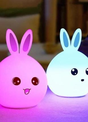 Детский ночник rabbit silicone lamp led зайка силиконовый на аккумуляторе5 фото