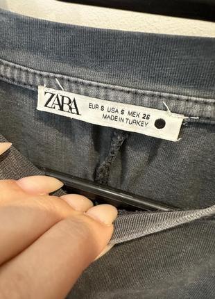 Стильная графитовая футболка варенка zara с широкими проймами2 фото