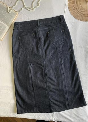 Модная темно-синяя джинсовая юбка (размер 16/44-18/46)2 фото