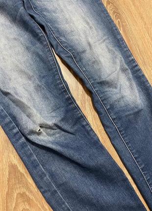 Женские джинсы4 фото