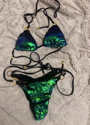 Купальник з паєтками