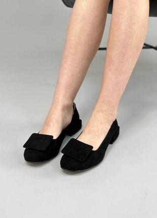 Туфли женские велюровые черного цвета5 фото