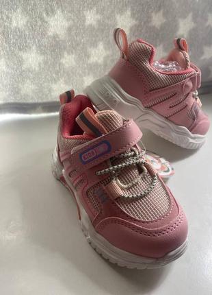 Кросівки для дівчаток 4