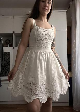 Льняне плаття з перфорацією1 фото
