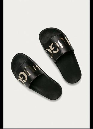 Шлепанцы hugo boss оригинал золотые буквы