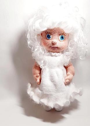 Девочка ангелочек.