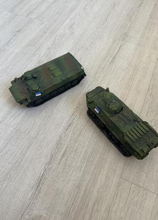 Статуетки український танк/бмп1 фото