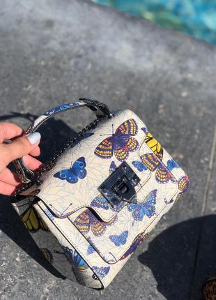 Жіноча шкіряна сумка італія кольорова сумка на ланцюжку1 фото