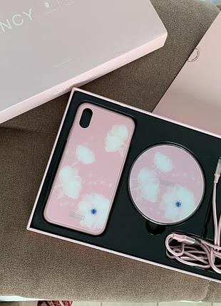 Подарунковий набір nillkin для iphone xs ексклюзивний дизайн стильная беспроводная зарядная станция nillkin fancy gift set для iphone xs pink