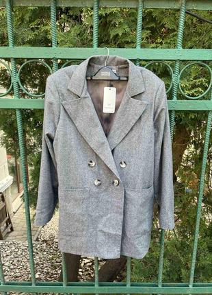 стильный модный пиджак, бренд marterina,натуральная ткань, пишет размер 60