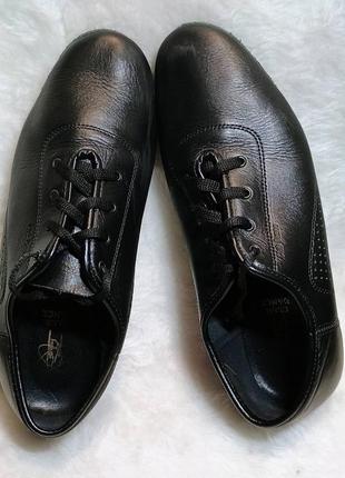 Туфли кожаные черные